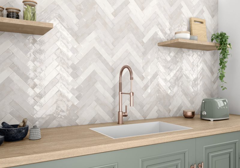2 x 10 Monte Carlo Grey Glossy Subway Ceramic Tile - Image 2